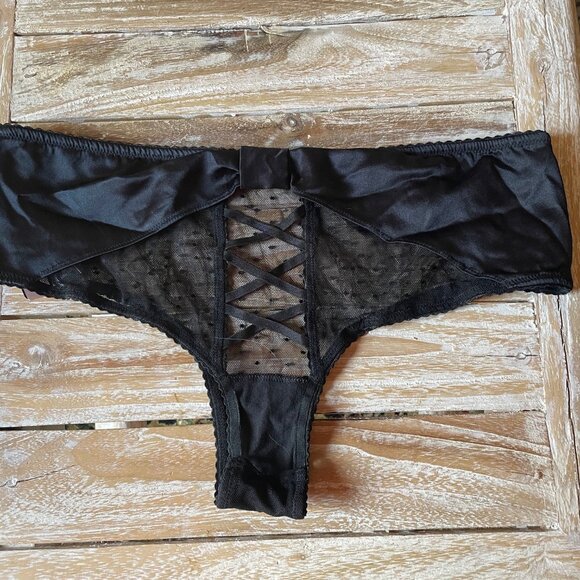 Victoria Secret Lot of 3 Thong Panties Pink Black M/M Lacy Bow Polkadots - Picture 6 of 11